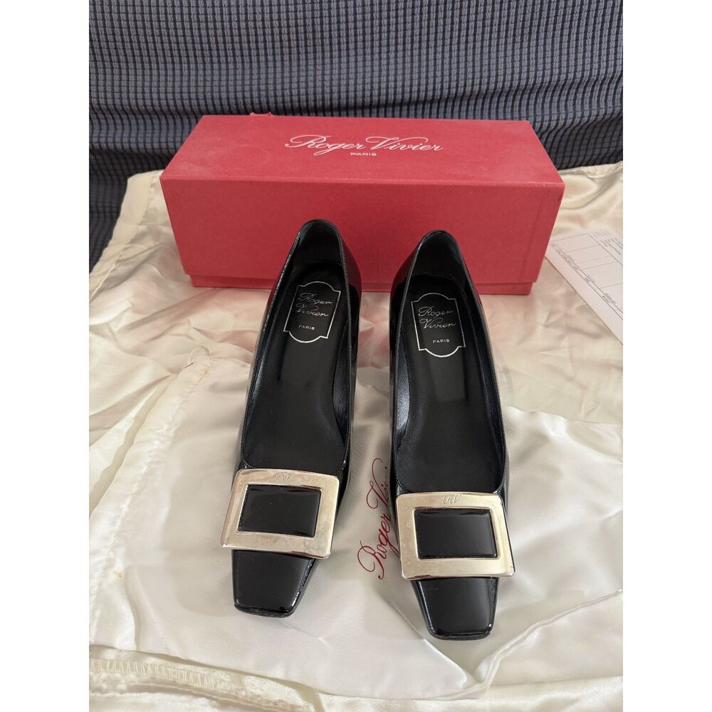 Roger Vivier -Belle Vivier 45 -Black Patent Pump-US 7.5 - Worn Once w/Box